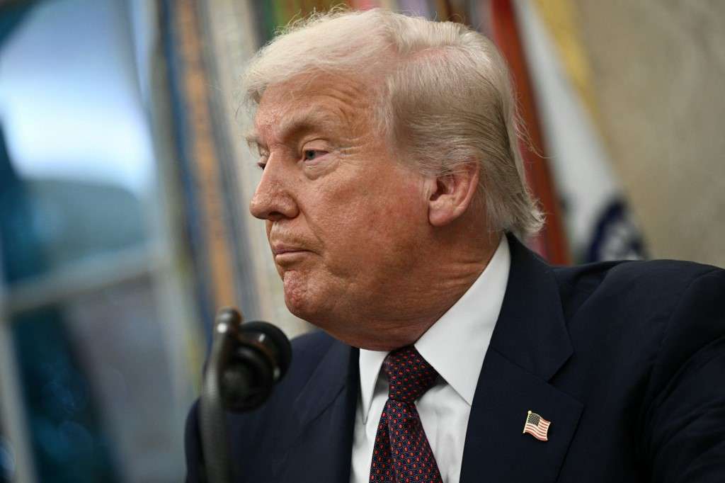 US-POLITICS-TRUMP-ECONOMY-APPLE