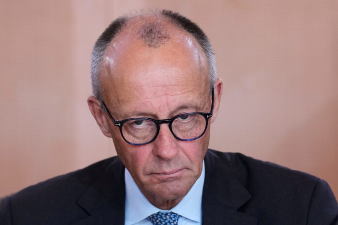 2c4e99f654a91003882703d598883754 L