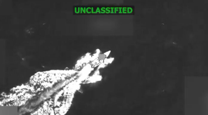 7694e04cb692de79b8a0cf4804af8056 L