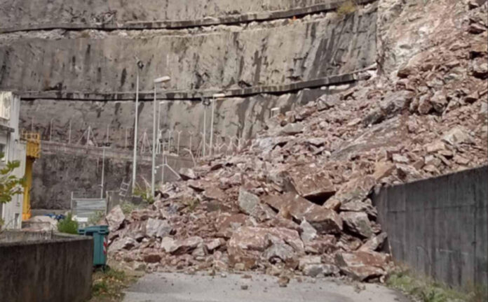 c27f15f9d84109f291d05e39c48f913a L