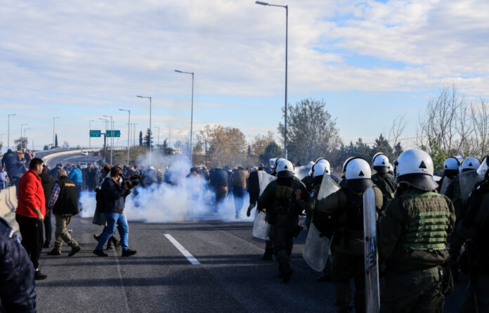 c857b44e746d5d98d3612fb2b21686c6 L