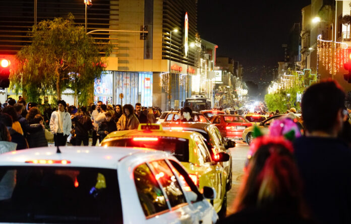 cd1b4073e30fa0861a7ff49f6fa47b88 L