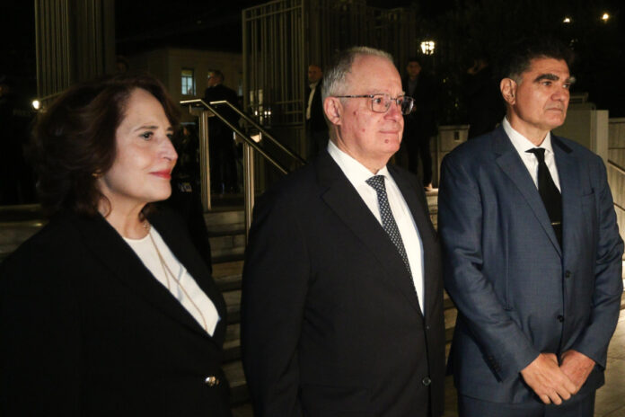 d7abd9ce75f69acfa74f14ff931d3c70 L