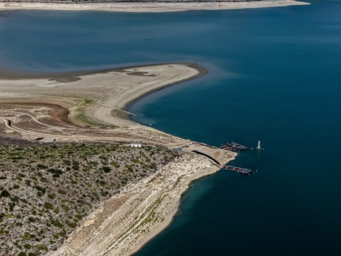 e7044ab538bcfcefbcafcf02ab222dfe L