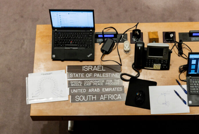 0676bb1b9223ca95a863789d133f5c73 L