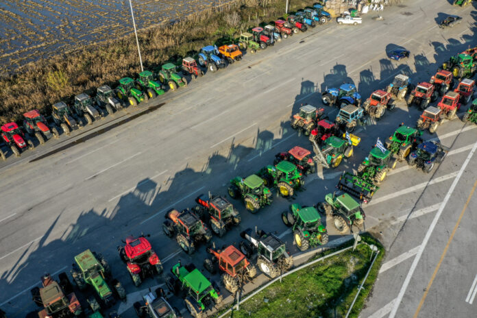 6a228a86dd5656d39af1a5817da4a166 L