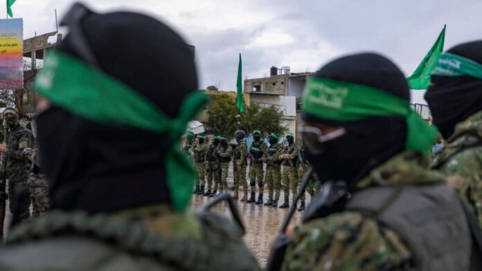 81b7c00d3eaa6c64a28a4a8634b7ad15 L