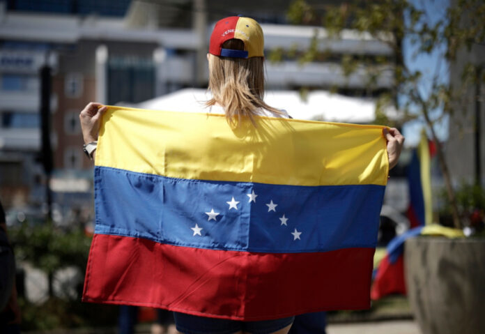 01cafdf87be6a046be998387d81aacc2 L