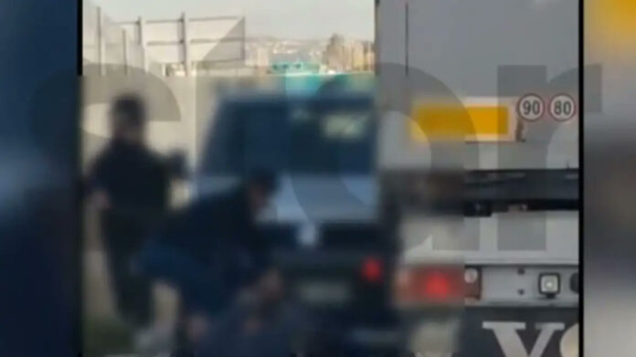 0dae3cef9d9ef329d91a9e8bbf311ba2 L