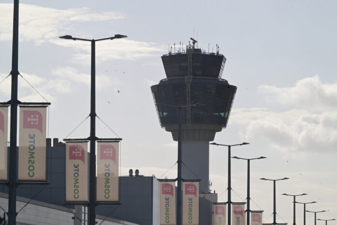 90ca2441190e3165de2b7d860cbdcae3 L