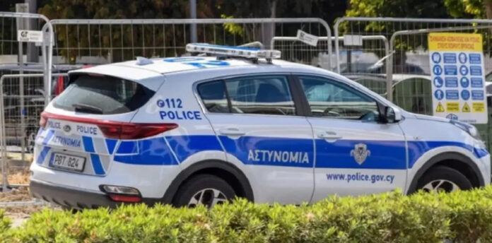 ef8537a646284b94d9585e4f82288efa L