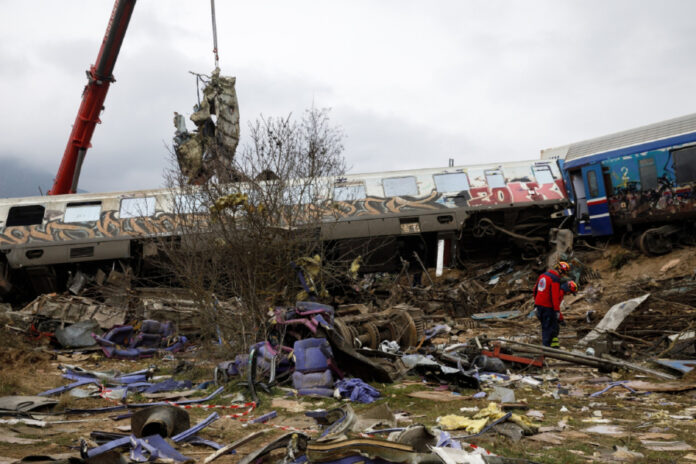 40f5705caea9a532f8ac684abca26cec L