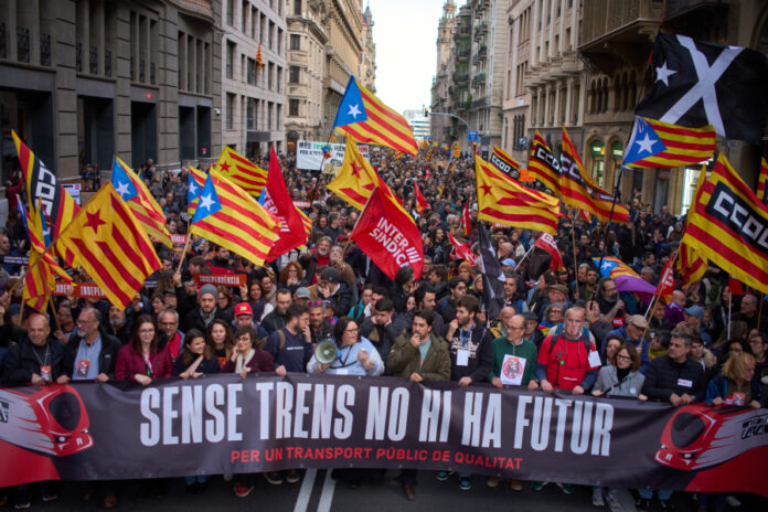 537ec7d5db143ecfdf60ae69cd506e55 L