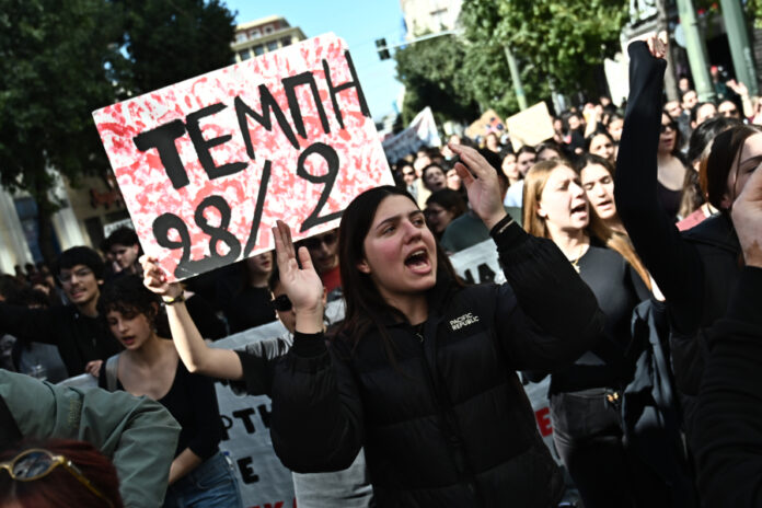 5bd24668b0e170d60e1a818dcddd6fae L