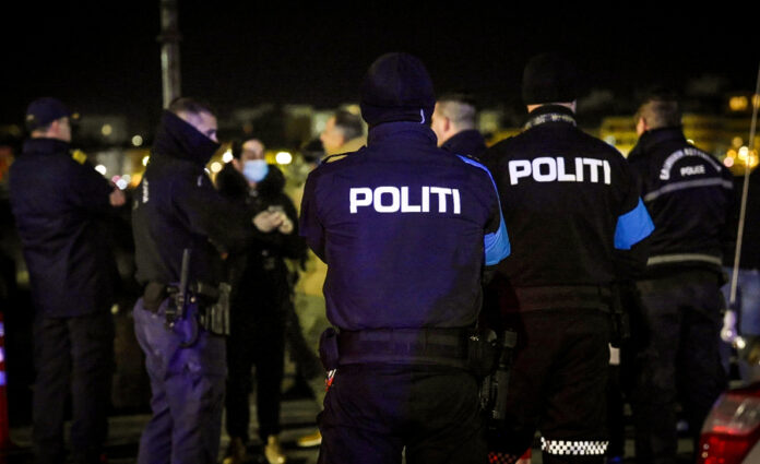 63772ed119646d3dd67134f8587c6b1e L