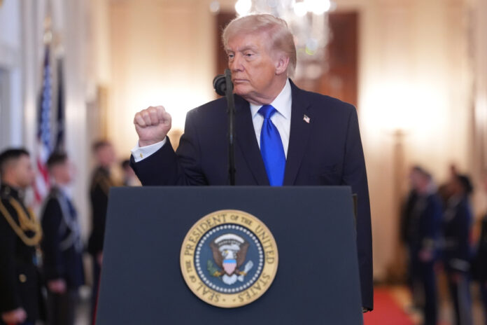 e4ee6bad621930a67facf9a23dc484a3 L